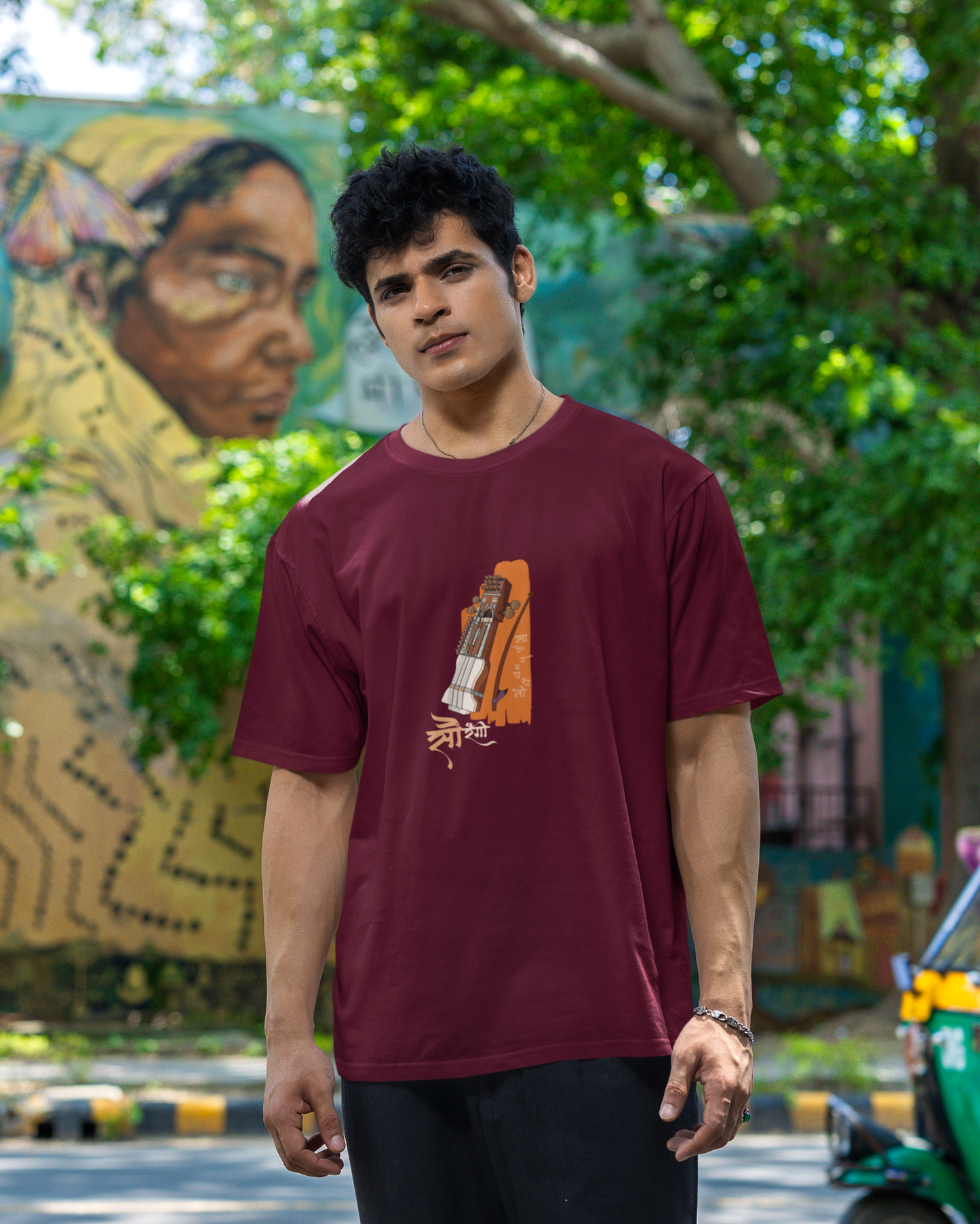 Sau-Rangi Sarangi | Unisex T-shirt
