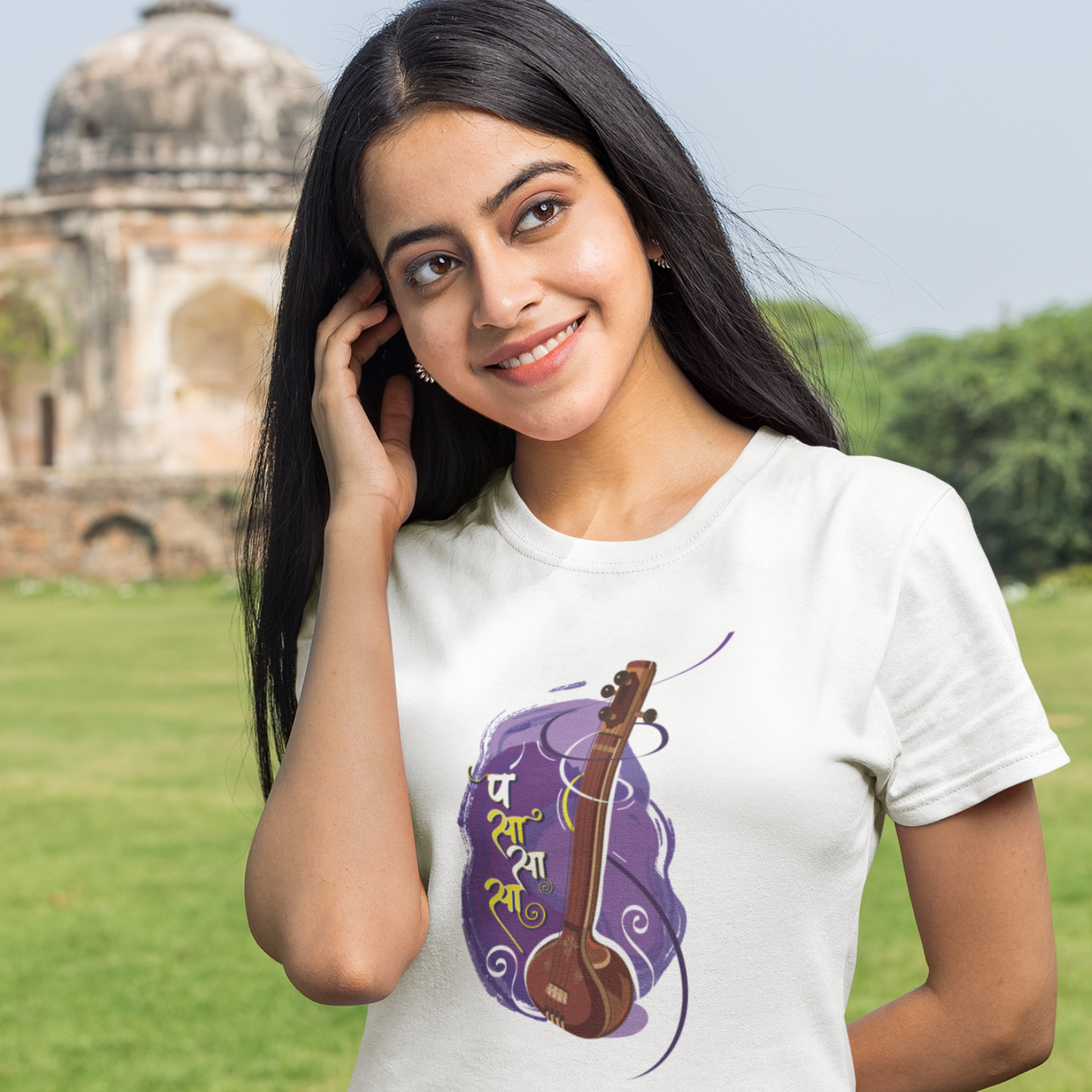 Tanpura, strings of happiness | Unisex T-shirt