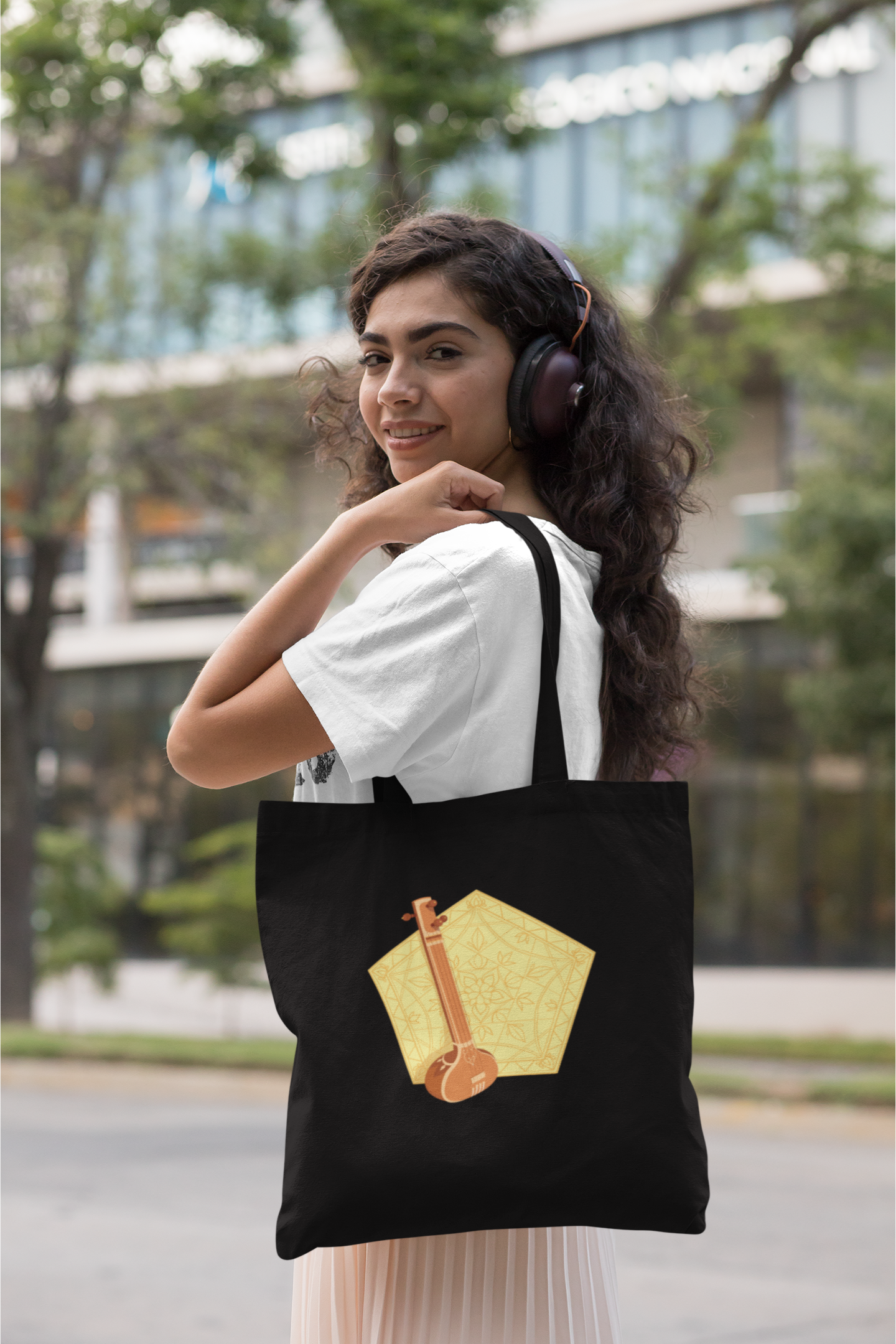 Mehfil - Tanpura | Cotton Tote Bag